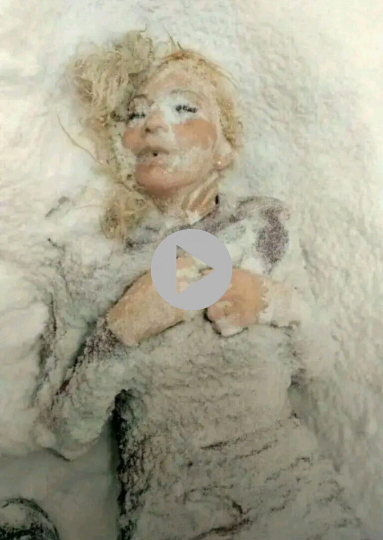 Vídeo mostra momento é que uma senhora de 70…ver mais